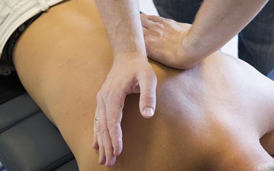 Rücken/Nacken Massage